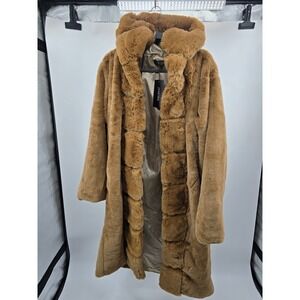 Women's Faux Fur Coat Color Camel US Size 14-16 Women's